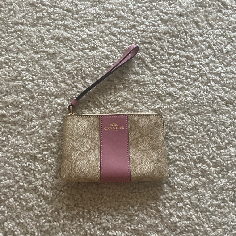 Brand new coach wristlet